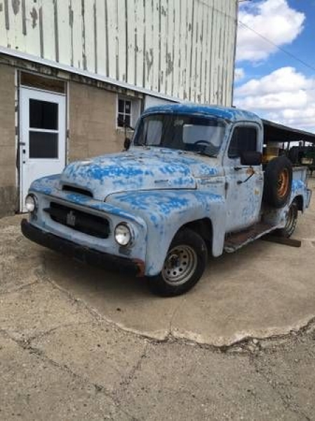 1955 International R100 for sale in Cadillac, Michigan (ID-1535)