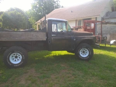 1966 International 1100 for sale in Cadillac, Michigan at $5,495
