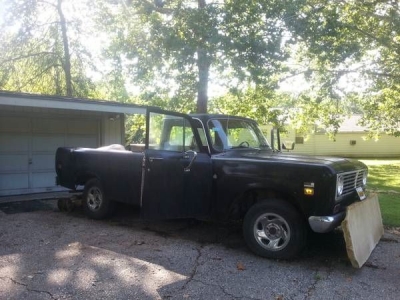 1972 International 1110 for sale in Cadillac, Michigan at $3,995