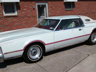 1975 Lincoln Continental for sale in Cadillac, Michigan at $13,495